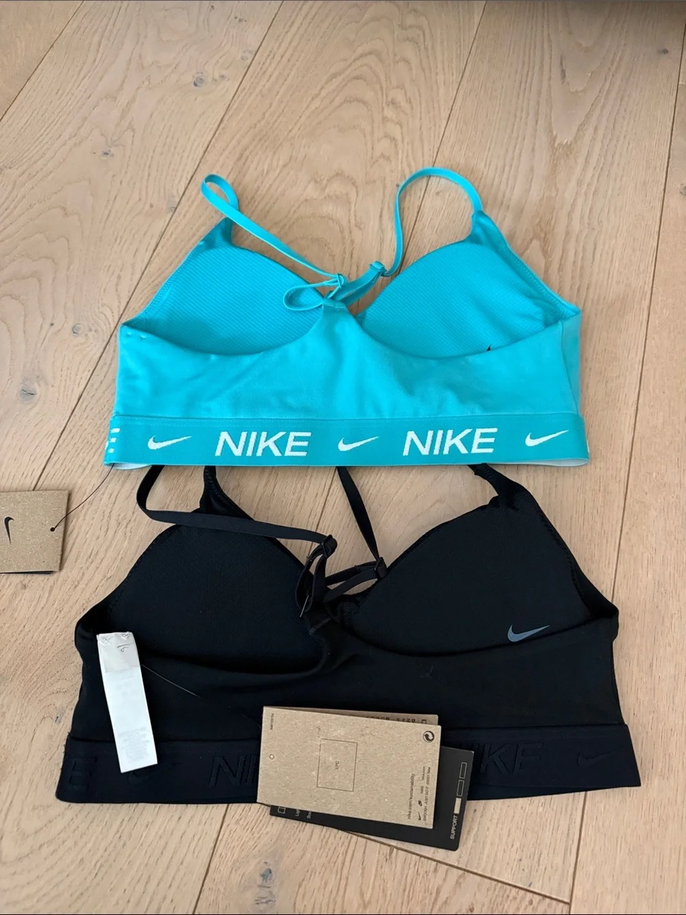 Nike 2 new bras Seamless Bralettes in Turquoise & Black